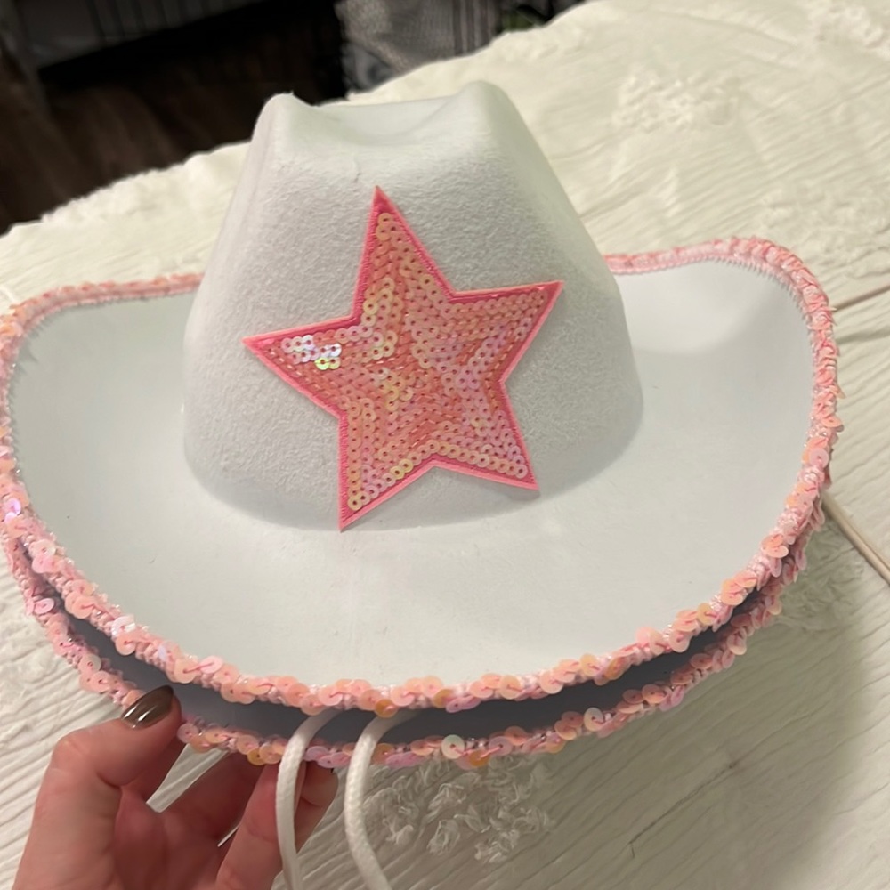 Cowgirl hats 🤠